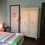 Amphitryon Bed and Breakfast