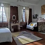 Amphitryon Bed and Breakfast