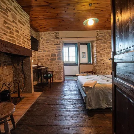 Amphitryon Bed & Breakfast Oloron-Sainte-Marie