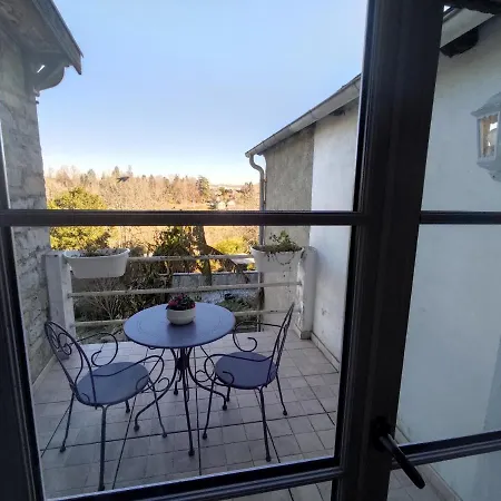 Bed & Breakfast Amphitryon 3*