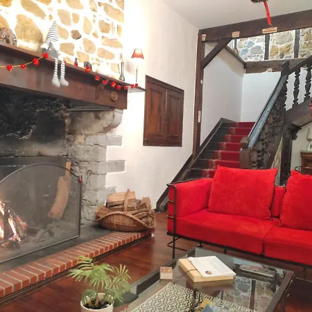 Amphitryon Bed & Breakfast