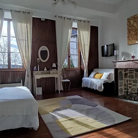 Amphitryon Bed & Breakfast 3*