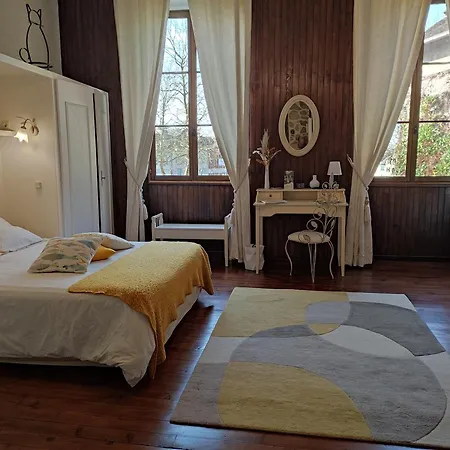 Amphitryon ベッド・アンド・ブレックファスト オロロン・サント・マリー