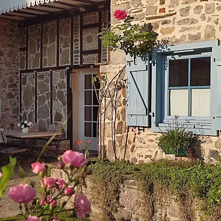 Amphitryon ベッド・アンド・ブレックファスト オロロン・サント・マリー