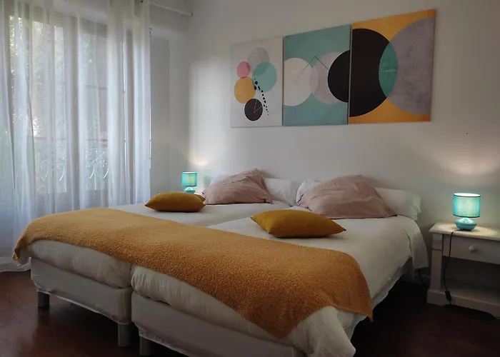 Amphitryon Bed & Breakfast 3*